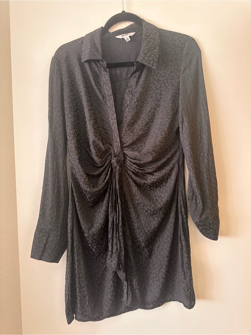 Steve Madden Black Satin Twist-Front Long Sleeve Tunic